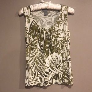 🎀 Ann Taylor sleeveless blouse